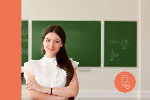 Maestra de Ciencias de la Educación - Licenciaturas en Linea - UAL